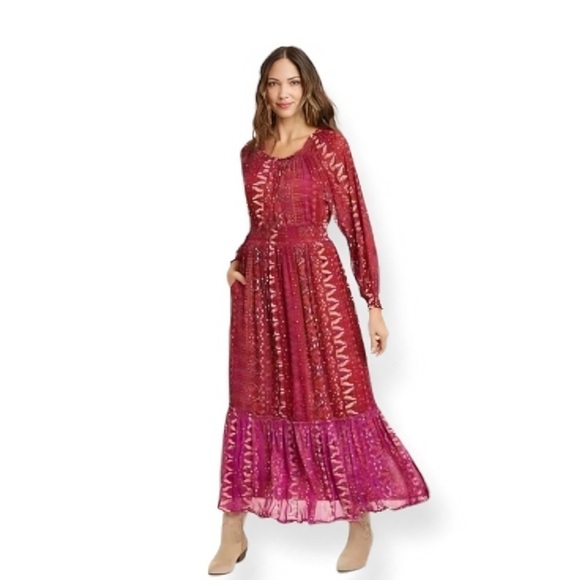 Women's - Knox Rose Deep Hibiscus Long
Sleeve Maxi Dress Smocked Mesh Dress new - Picture 6 of 8